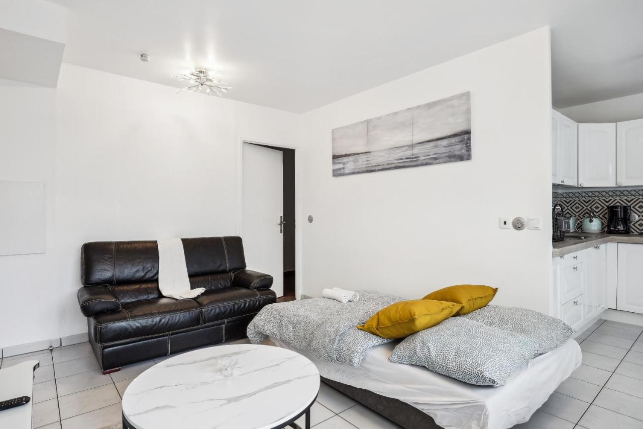 Apart-Chic-Les-Ulis With Balcon, Terrasse And Parking レ・ジュリス エクステリア 写真