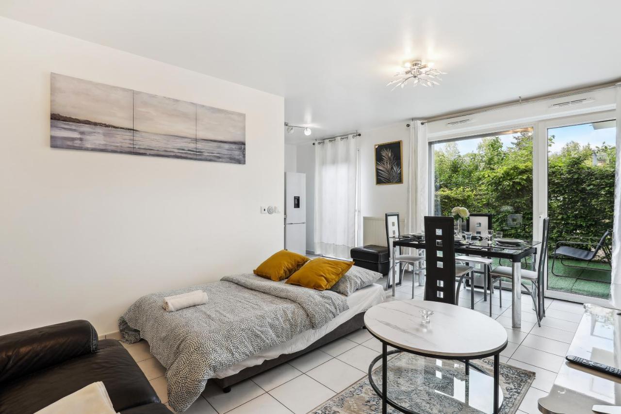 Apart-Chic-Les-Ulis With Balcon, Terrasse And Parking レ・ジュリス エクステリア 写真